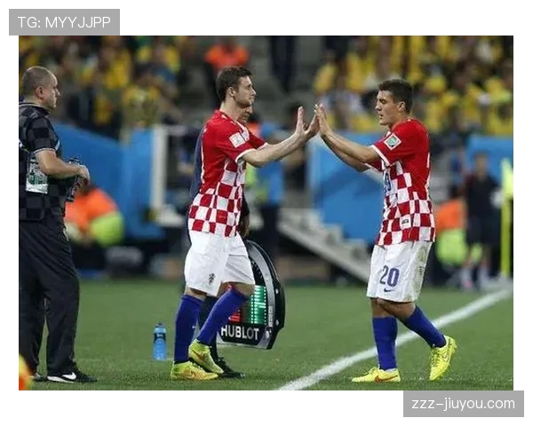 受伤离场后换人受限？规则拆解球员治疗与替补的边界