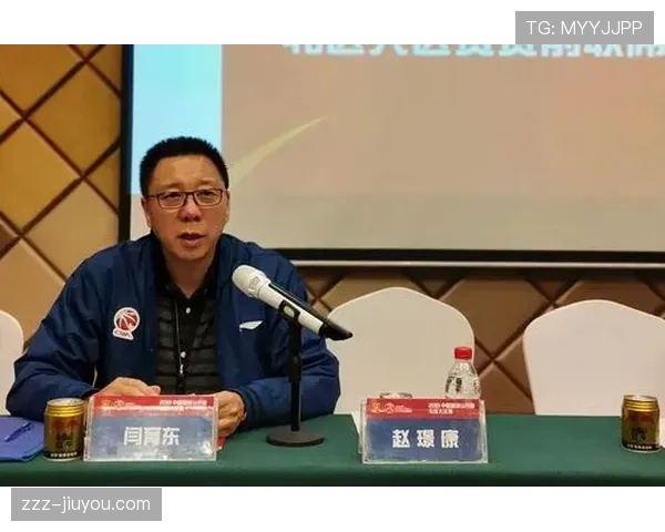 裁判职责不仅判罚，还要负责赛前准备与赛后报告